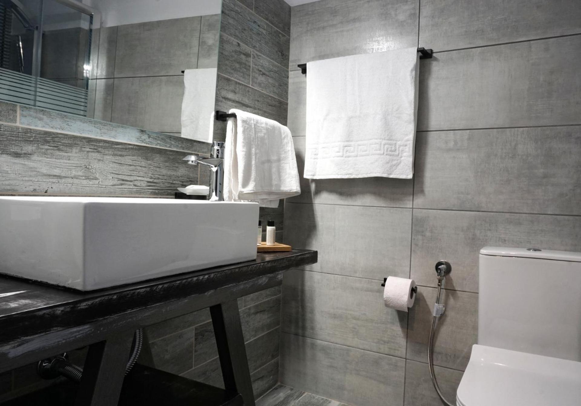 Liprando Hotel เนาซา ภายนอก รูปภาพ