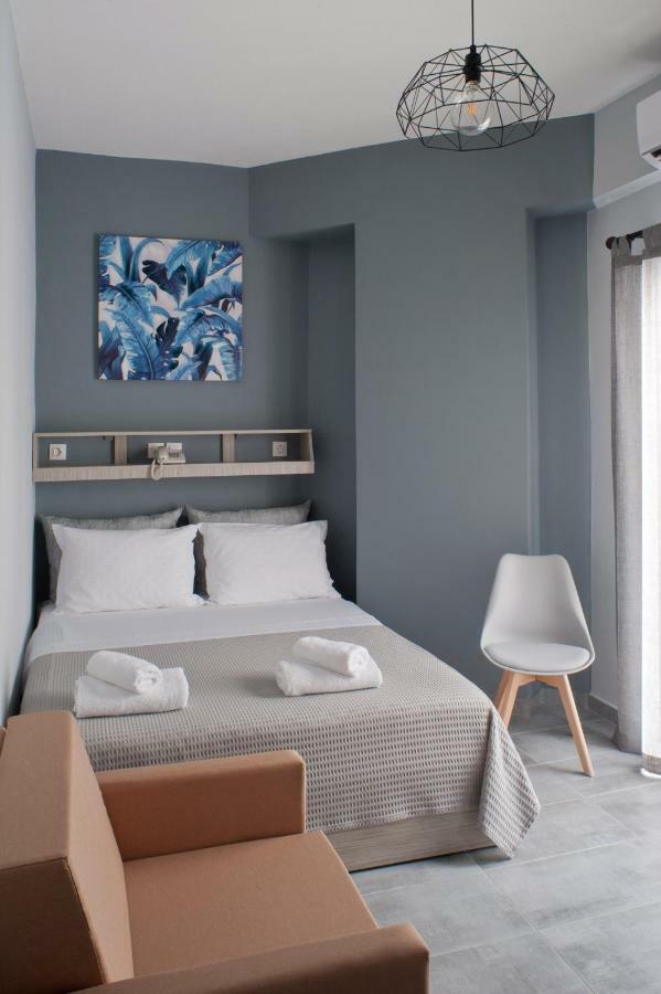 Liprando Hotel เนาซา ภายนอก รูปภาพ